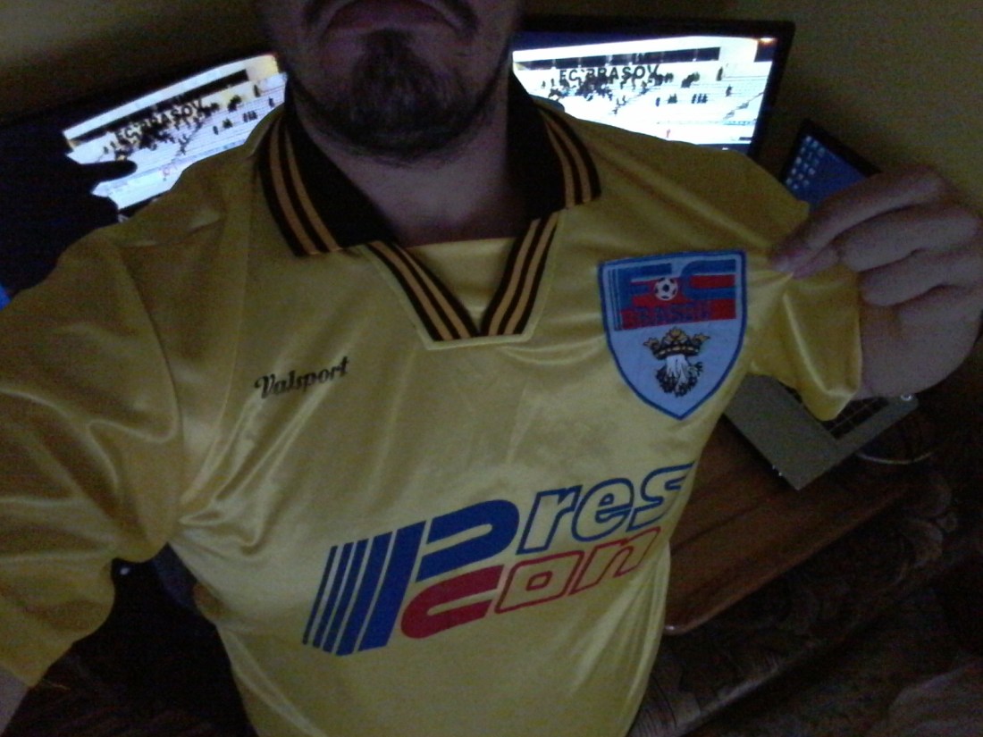 Tricou FC Brasov